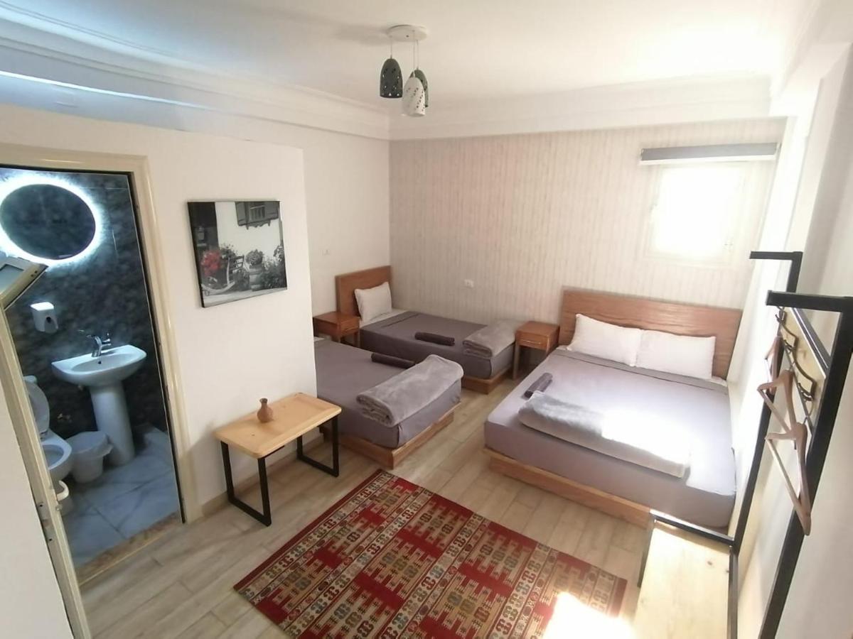 Champollion Auberge de jeunesse Le Caire