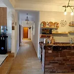 Champollion Hostel